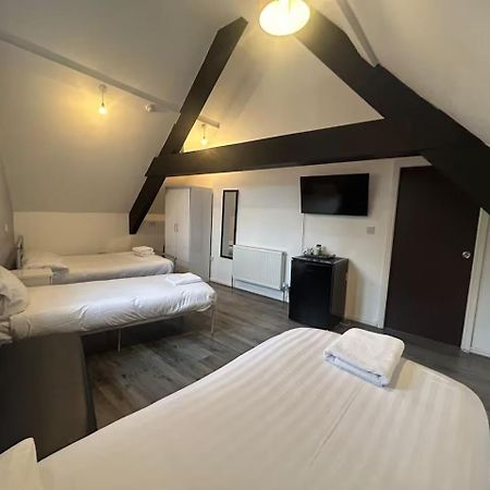 Large Room In Liverpool One! Екстер'єр фото